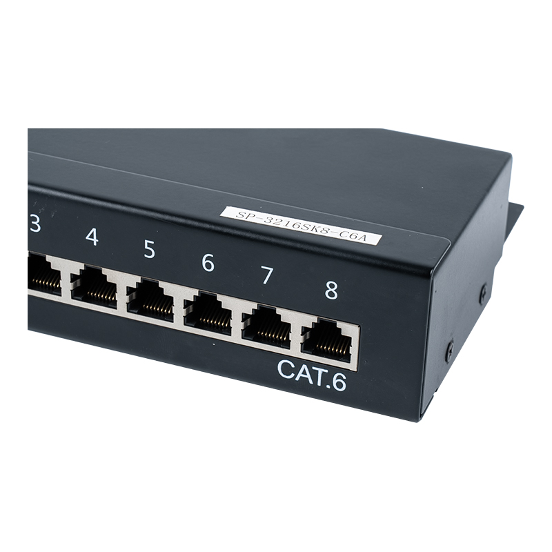 Ekranowany 8-portowy panel krosowy kategorii 6 1U SP-3216SK8-C6 Ekranowany 8-portowy panel krosowy kategorii 6 1U SP-3216SK8-C6