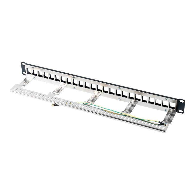 19-calowa, 24-portowa, ekranowana, pusta szafa rack 1USP-3317S-24P 19-calowa, 24-portowa, ekranowana, pusta szafa rack 1USP-3317S-24P