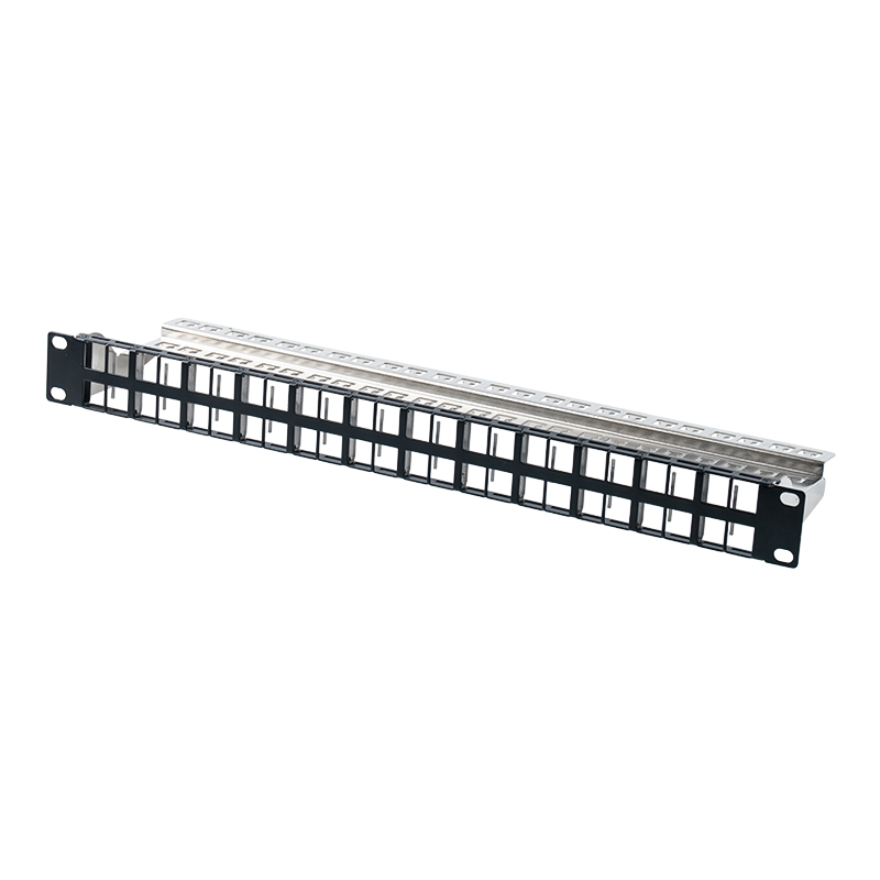 19-calowa, 24-portowa ekranowana pusta szafa rack 1U (wersja nienumerowana) SP-3407-24P